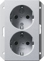 Розетка Gira System 55 2-мест. 1мод. механизм с накладкой З/К скр. уст-ки16А 220-250В со шторками IP20 алюм. | 273126