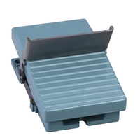 Переключатель педальный SchE XPEM810 Schneider Electric