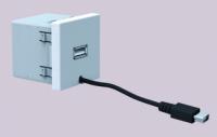 Источник питания USB 5VDC 45х45мм бел. Simon Connect K126A-9