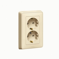 Розетка 2-м СП Cariva 16А IP20 2х2P+E немецк. стандарт сл. кость (DIY-упак.) Leg 695918 Legrand