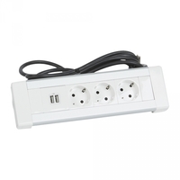 Настольный блок - 3x2К+3 + зарядное устройство 2хUSB со шнуром | 653562 Legrand