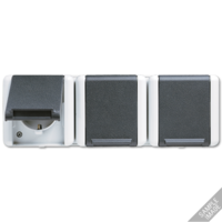 Розетка тройная горизонтальная SCHUKO 16A 250V накладная IP44 JUNG 8230NAW