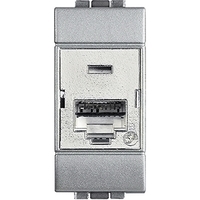 Розетка компьютерная LivingLight tech RJ45 FTP CAT.6 110 Leg BTC NT4262C6S Legrand
