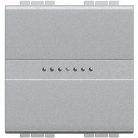 Переключатель Axial с автоматическими клеммами 2 модуля алюминий LivingLight Legrand NT4053M2A