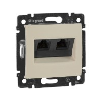 Розетка компьютерная Legrand Valena RJ45 категория 5e UTP 2 выхода с захватами слоновая кость 774131