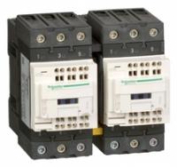 Контактор реверсивный 3п EVERLINK AC3 440В 50А катушка управления 24В DC SchE LC2D50A3BD Schneider Electric