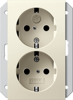 Розетка Gira System 55 2-мест. 1мод. механизм с накладкой З/К скр. уст-ки16А 220-250В со шторками IP20 крем.-белый | 273501