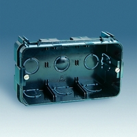 Коробка установочная с винтами для рамок 27614-62(65), 27615-62(65). - 27711-31 Simon